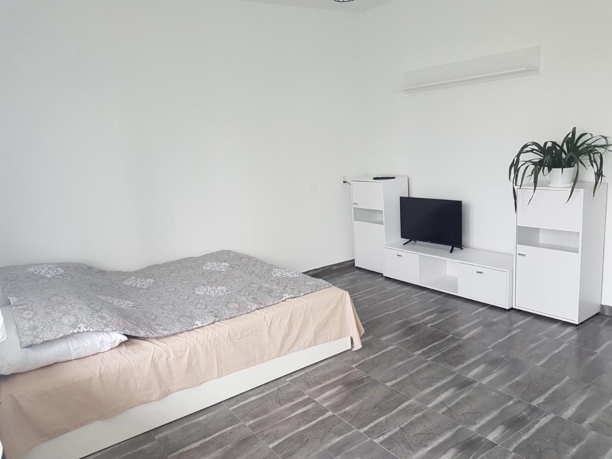 F.H.U Bed And Brekfast Daire Glinik Dış mekan fotoğraf